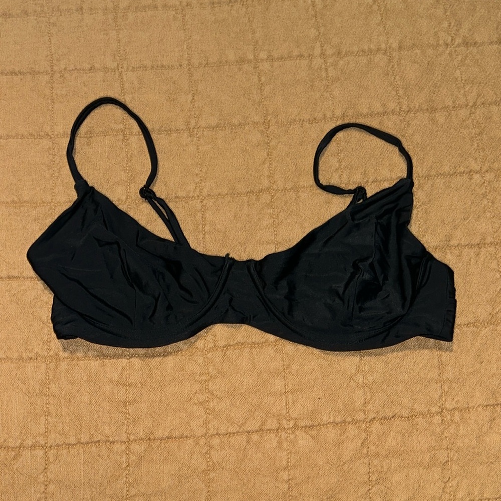 Blackbough Black Bikini Top with Underwire - WORN ONCE